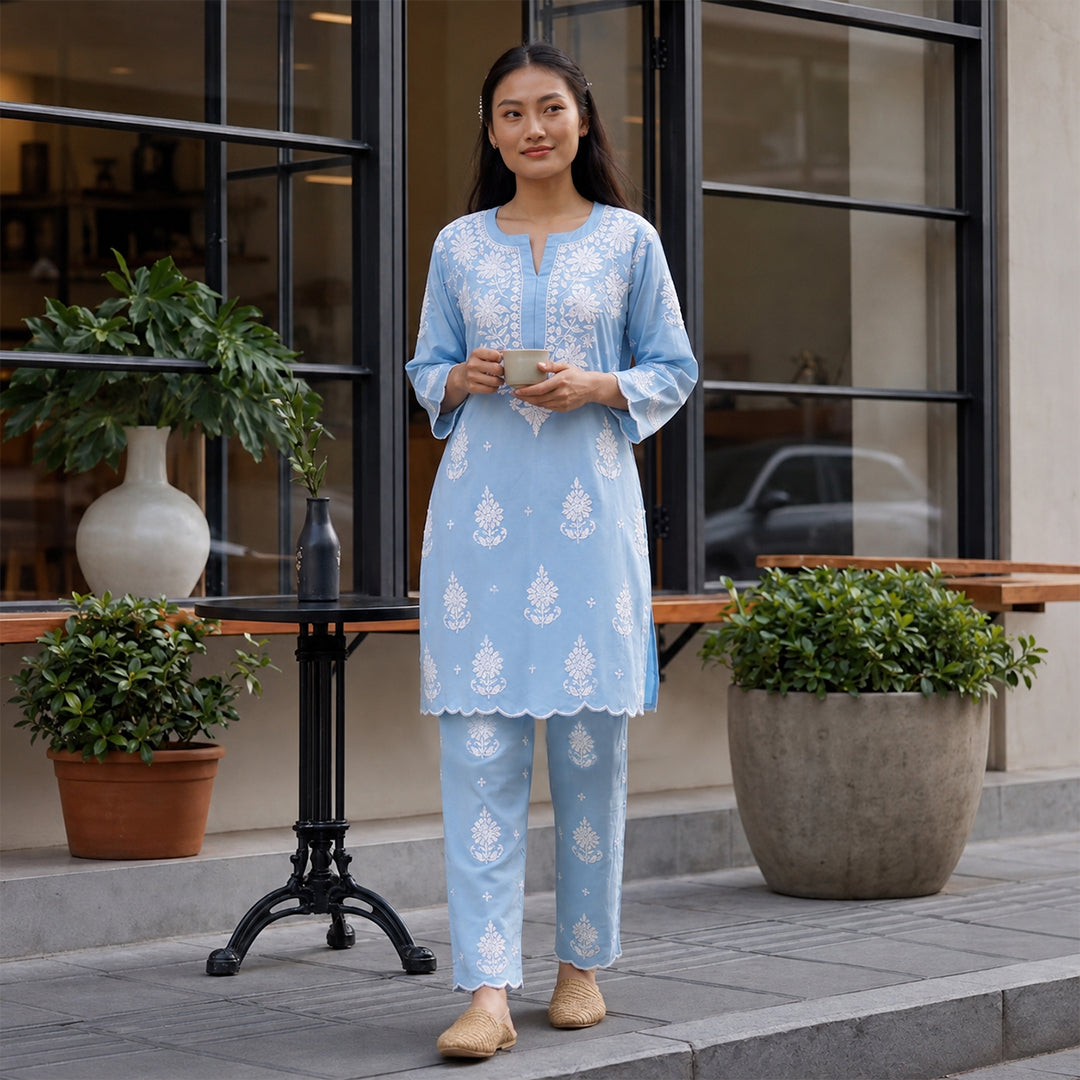Gayaabi Saanjh Chikankari Co-ord Set