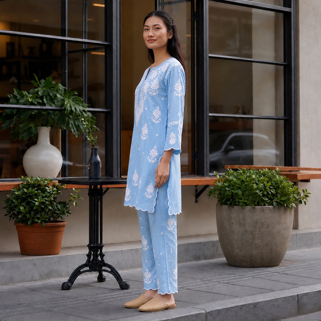 Gayaabi Saanjh Chikankari Co-ord Set