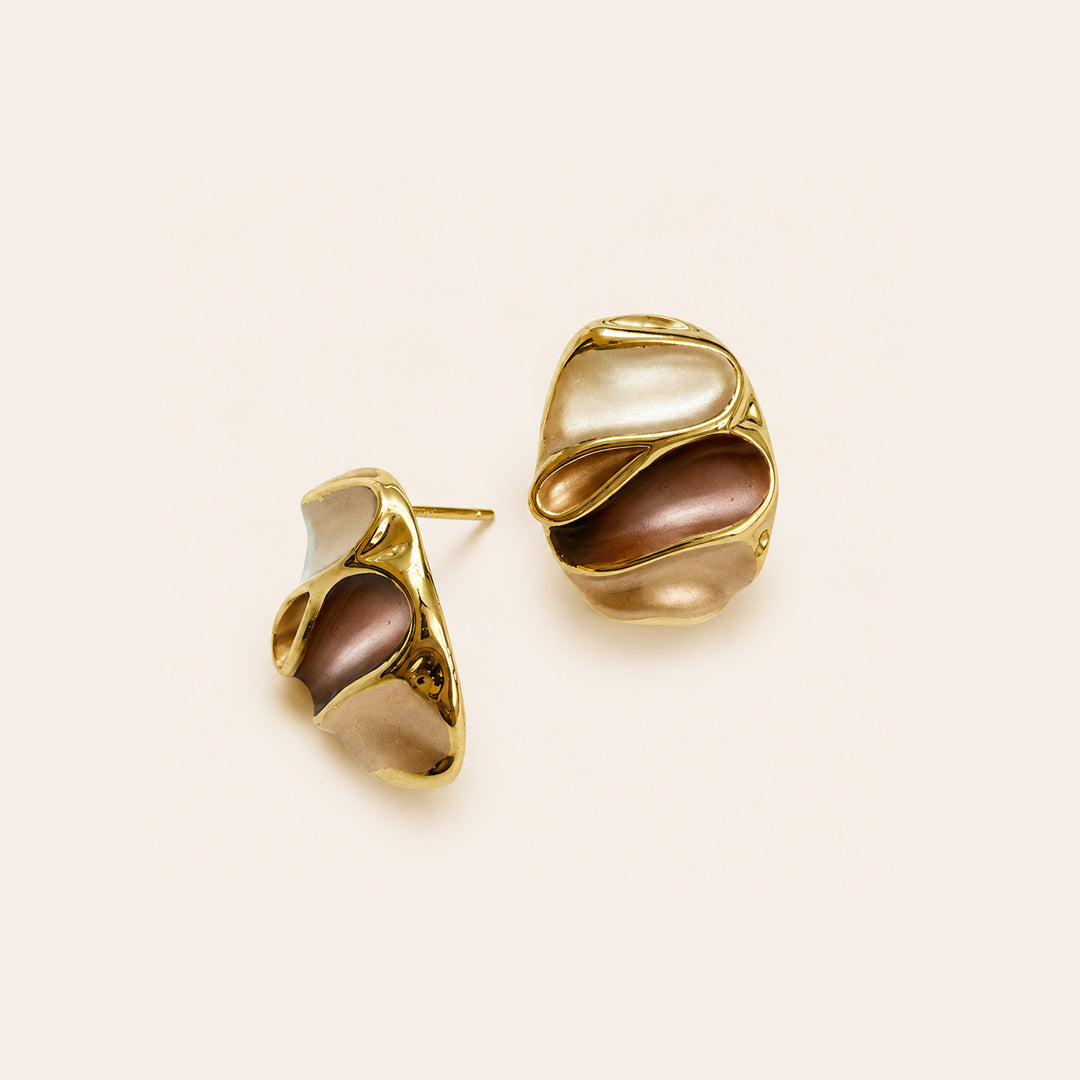 Gayaabi Musecurve Earring