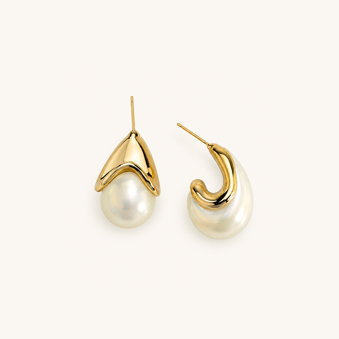 Gayaabi Pearl Veil Teardrop Stud EarringQCs
