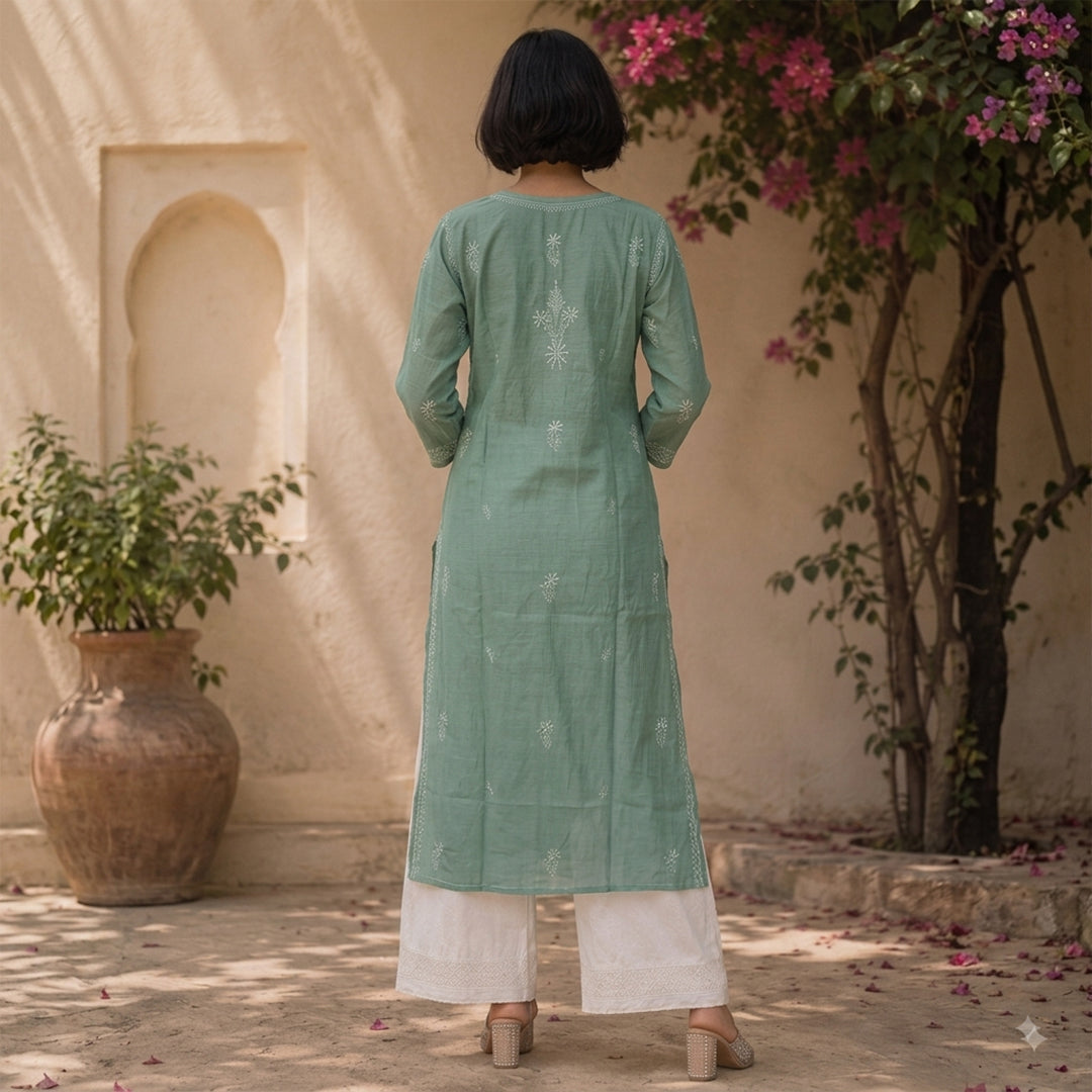 Gayaabi Meher Chikankari Mul Chanderi Kurta Set