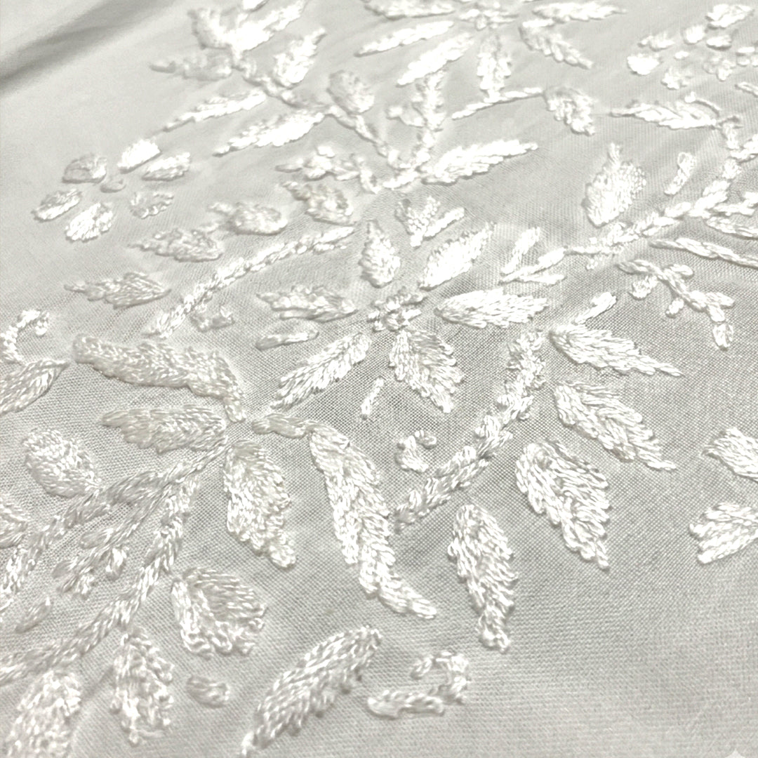 Gayaabi Chandani Chikankari Kurta
