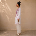 Gayaabi Gulnaar Cotton Chikankari Kurta